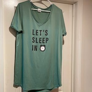 Women’s Large Night Gown